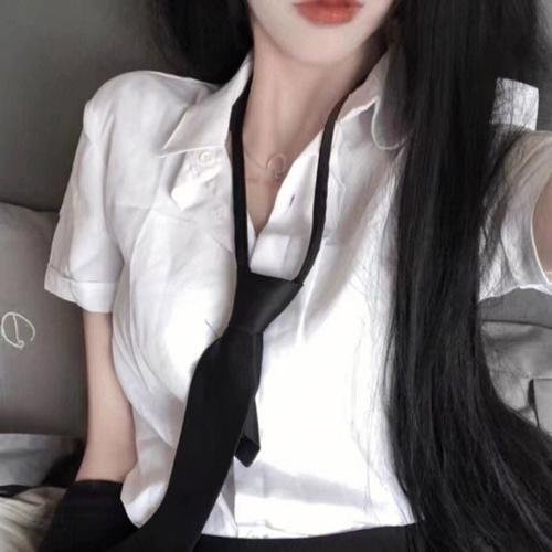 吃人鱼